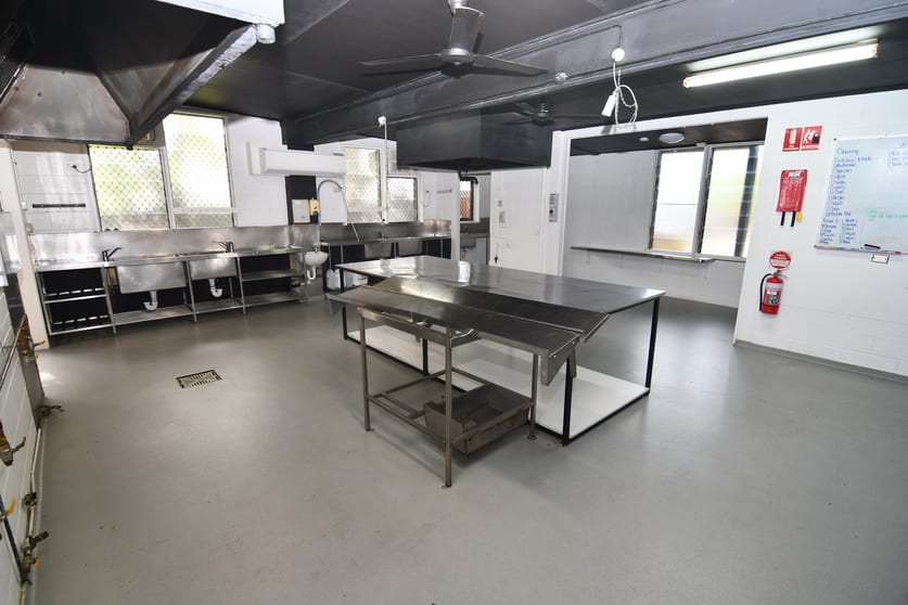 Click to view all images 1/20 Warburton Street North Ward QLD 4810 - Image 2