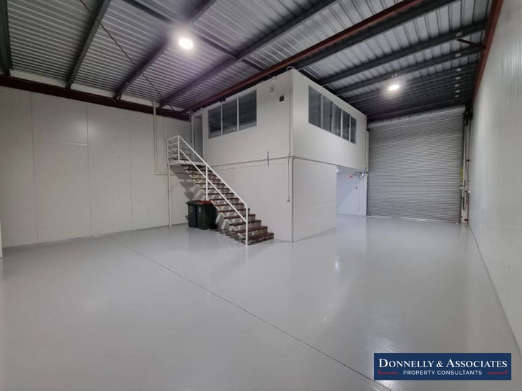 Click to view all images 62 Secam Street Mansfield QLD 4122 - Image 1