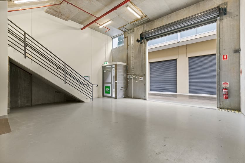 Click to view all images 354 EASTERN VALLEY WAY Chatswood NSW 2067 - Image 3