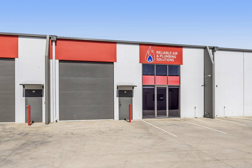 Click to view all images 11/12 Builders Close Wendouree VIC 3355 - Image 2