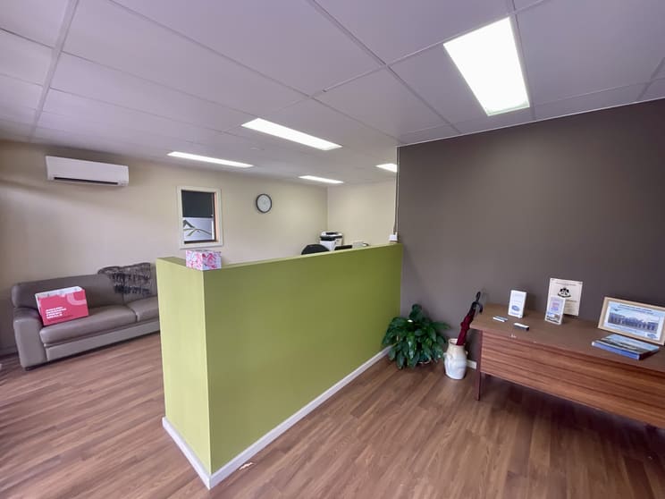 Click to view all images Unit 2, 16 Huntingdale Drive Thornton NSW 2322 - Image 2