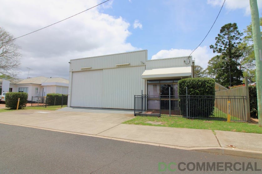Click to view all images 10513 New England Highway Highfields QLD 4352 - Image 1