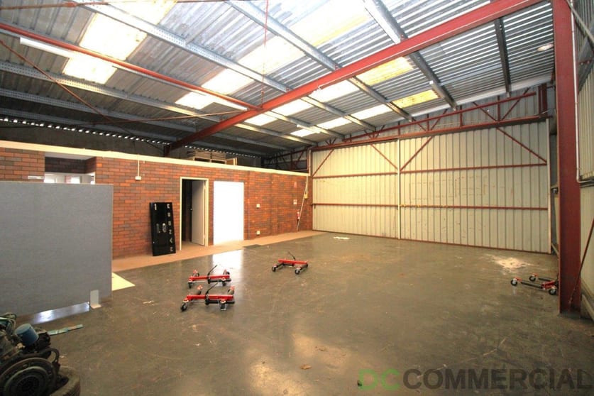 Click to view all images 10513 New England Highway Highfields QLD 4352 - Image 2
