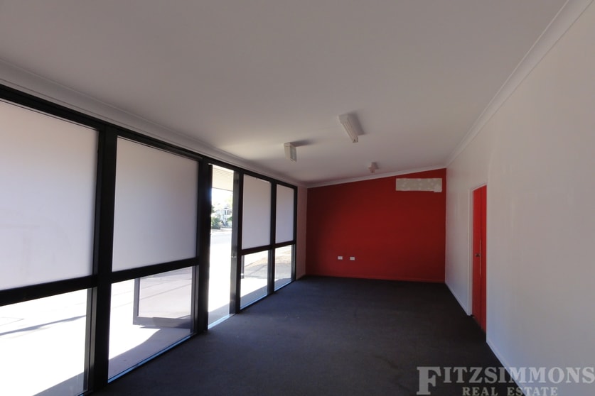Click to view all images 4 Alice Street Dalby QLD 4405 - Image 3