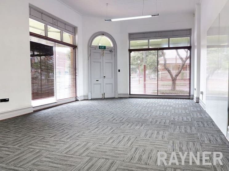 Click to view all images 309 Newcastle
Street Northbridge WA 6003 - Image 2