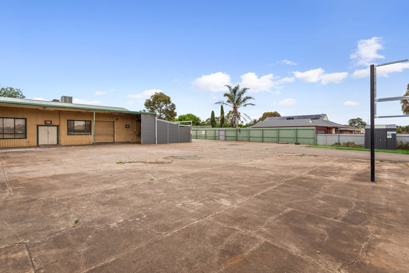 Click to view all images 73-75 Anderson Walk Smithfield SA 5114 - Image 2
