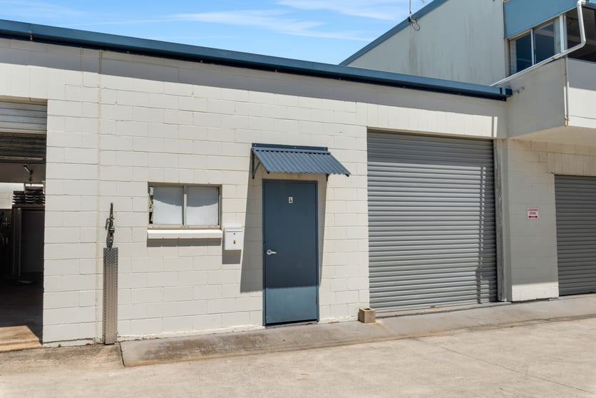 Click to view all images 4/9-11 Allen Street Moffat Beach QLD 4551 - Image 1