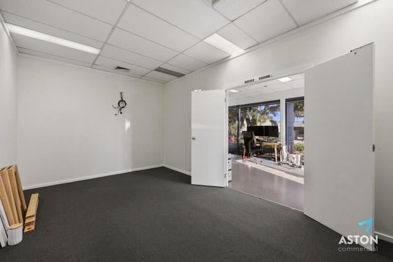 Click to view all images 1/26 Laser Drive Rowville VIC 3178 - Image 3