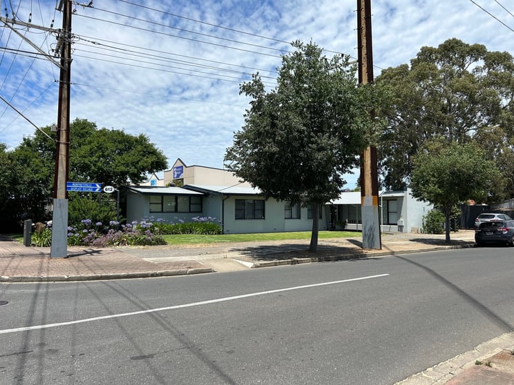 Click to view all images 612 Marion Road Park Holme SA 5043 - Image 3