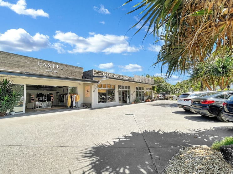Click to view all images 1A/1 Acacia Street Byron Bay NSW 2481 - Image 2