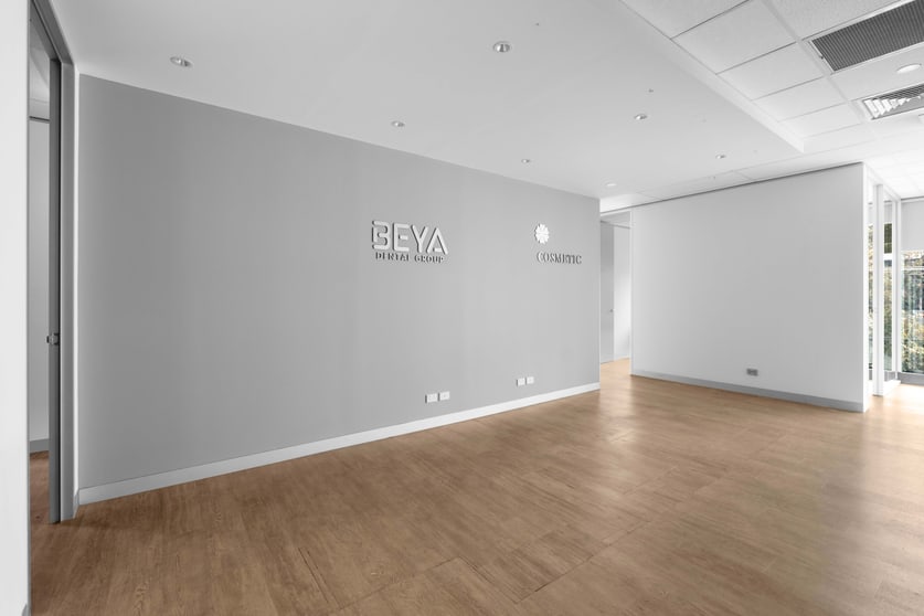 Click to view all images Suite 4&5/260 Springvale Road Glen Waverley VIC 3150 - Image 2