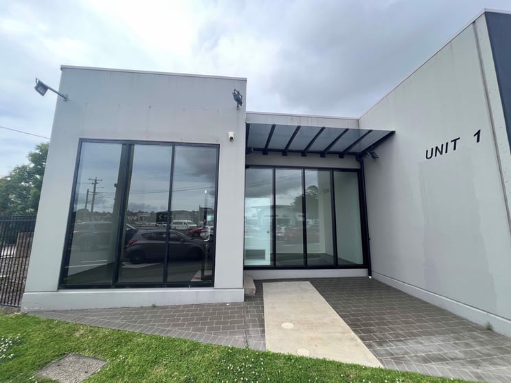 Click to view all images Unit 1, 545 Main Road Glendale NSW 2285 - Image 3