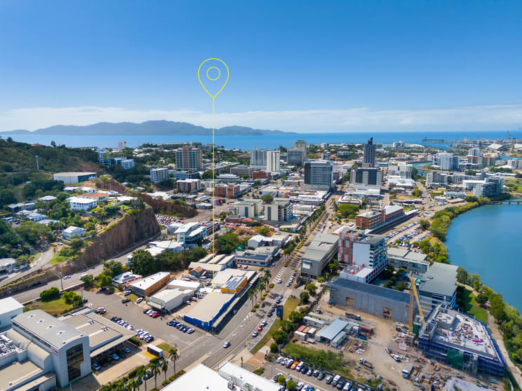 Click to view all images 617 Flinders Street Townsville City QLD 4810 - Image 3