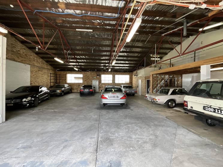 Click to view all images 1a Bibby Court Moorabbin VIC 3189 - Image 3