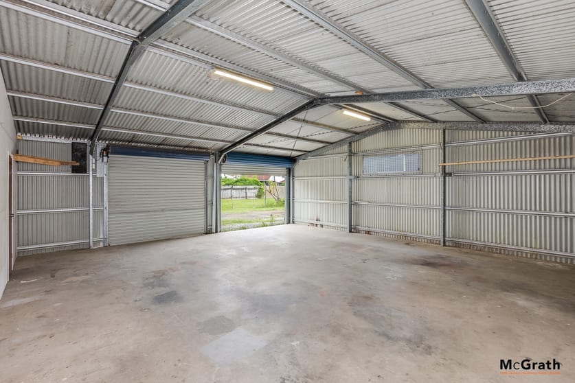Click to view all images 13 Meadow Street Coffs Harbour NSW 2450 - Image 3
