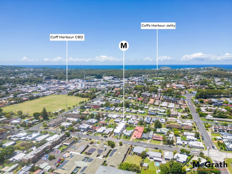 Click to view all images 13 Meadow Street Coffs Harbour NSW 2450 - Image 2
