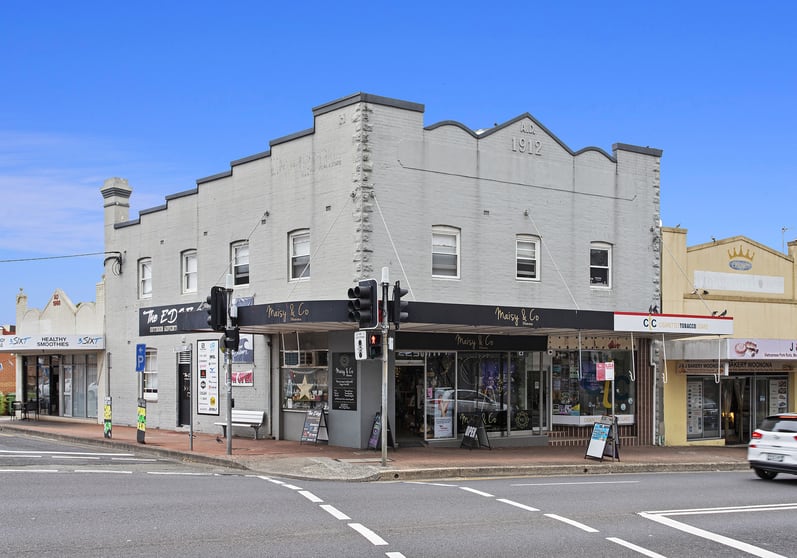 Click to view all images 1a/373 Princes Highway Woonona NSW 2517 - Image 1