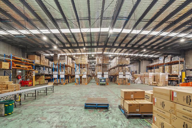 Click to view all images 30-38 Export Drive Brooklyn VIC 3012 - Image 2