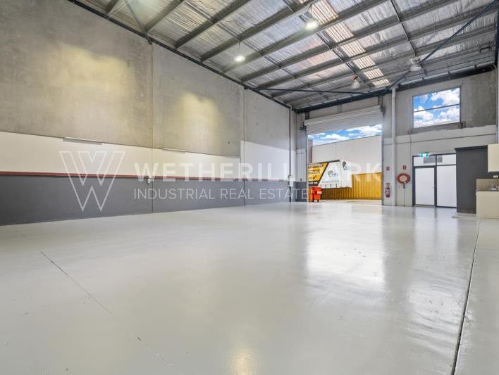 Click to view all images Smithfield NSW 2164 - Image 2