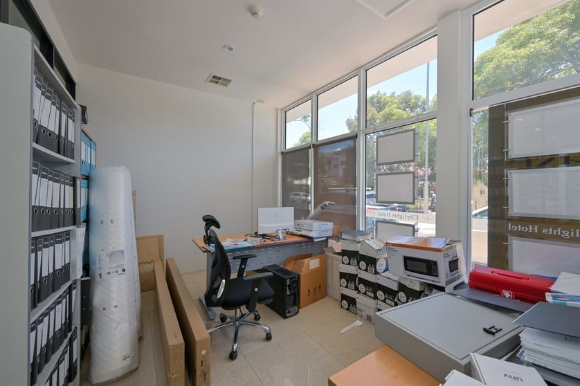 Click to view all images 3/137 Newcastle Street Perth WA 6000 - Image 2
