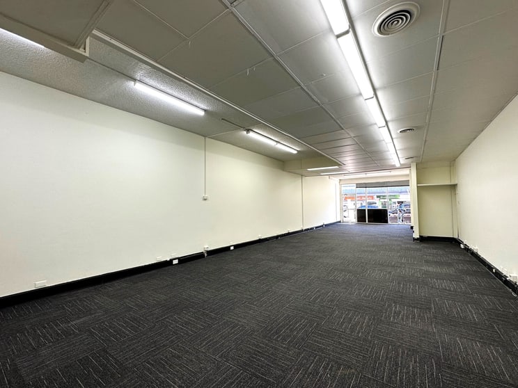 Click to view all images 170 Queen Street Campbelltown NSW 2560 - Image 2