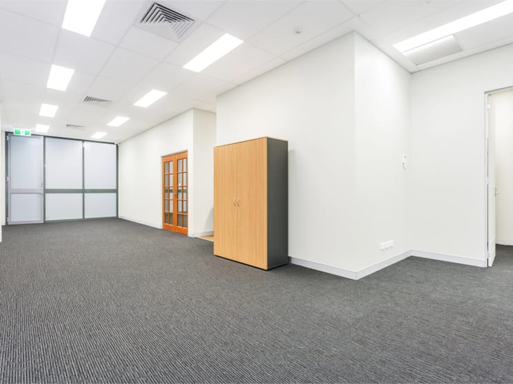 Click to view all images 1.15/14-16 Lexington Drive Bella Vista NSW 2153 - Image 2