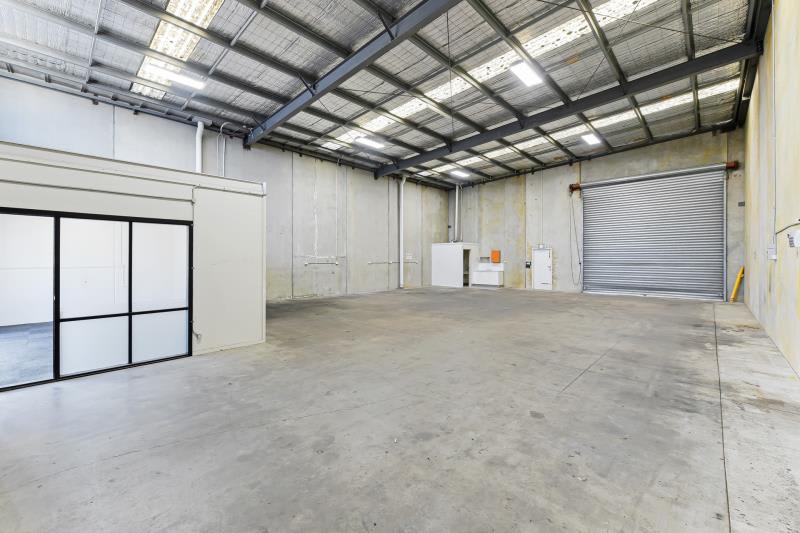 Click to view all images Unit 8/2-10 Hallam South Road Hallam VIC 3803 - Image 3