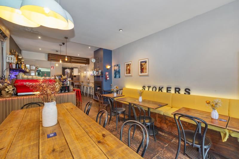 Unit/231 Clarendon Street South Melbourne VIC 3205 - Image 2