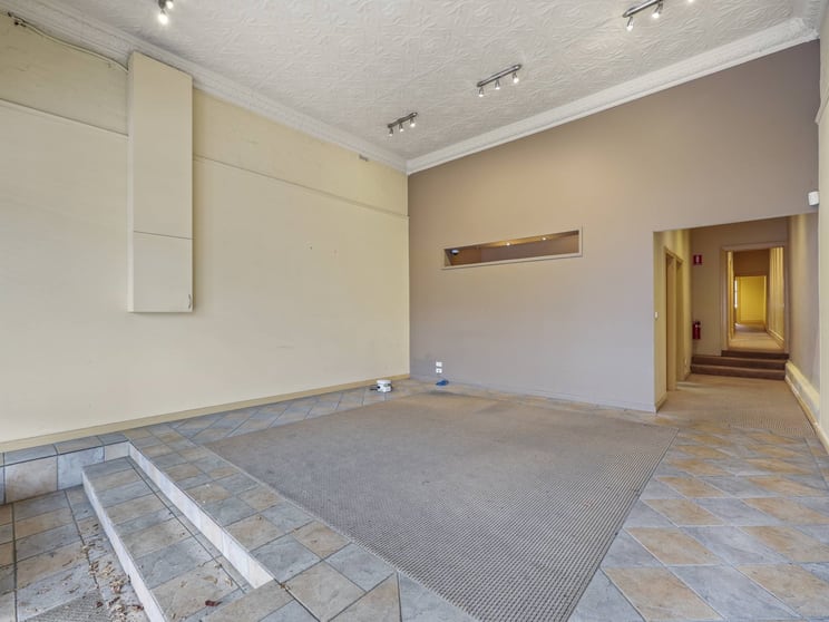 Click to view all images 263 Auburn Road Hawthorn VIC 3122 - Image 3
