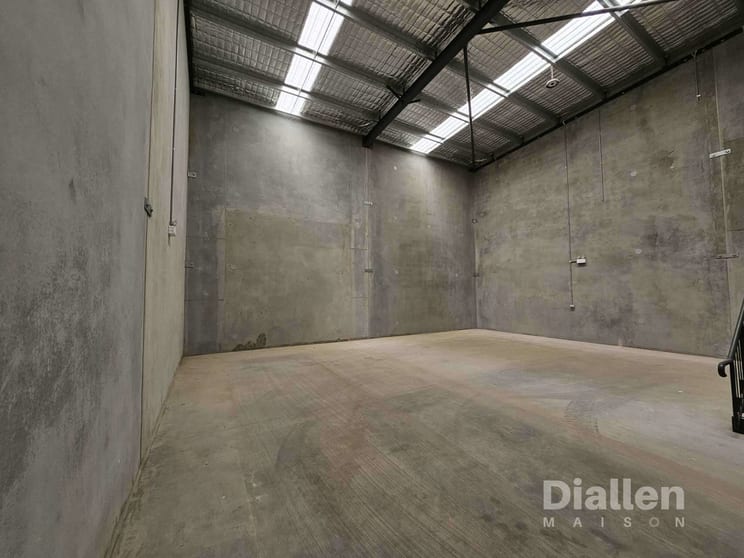 Click to view all images 31/2b Mavis Street Revesby NSW 2212 - Image 3