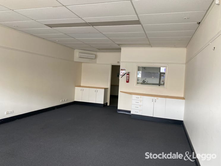Click to view all images 185 Commercial Road Morwell VIC 3840 - Image 2