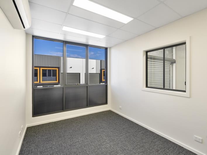 Click to view all images Warwick Farm NSW 2170 - Image 3