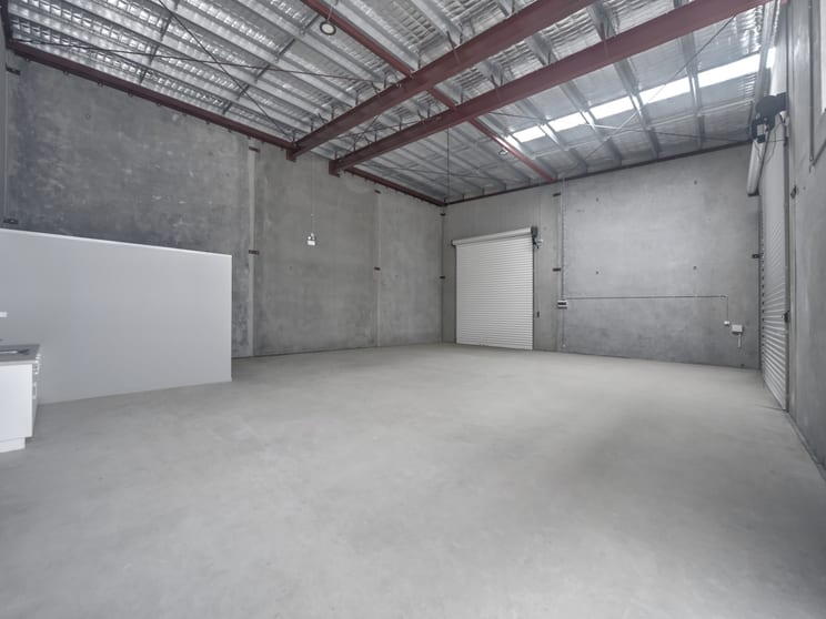Click to view all images 11/20-24 Tom Thumb Avenue South Nowra NSW 2541 - Image 3