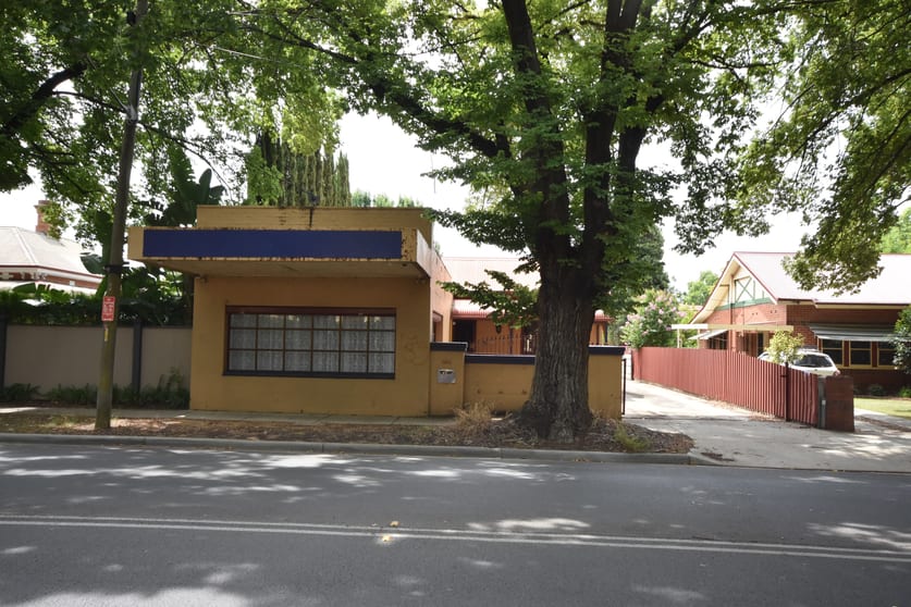 Click to view all images 638 Kiewa Street Albury NSW 2640 - Image 1