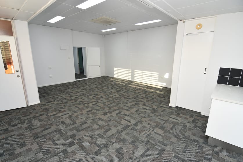 Click to view all images 105/48 Gregory Street North Ward QLD 4810 - Image 3