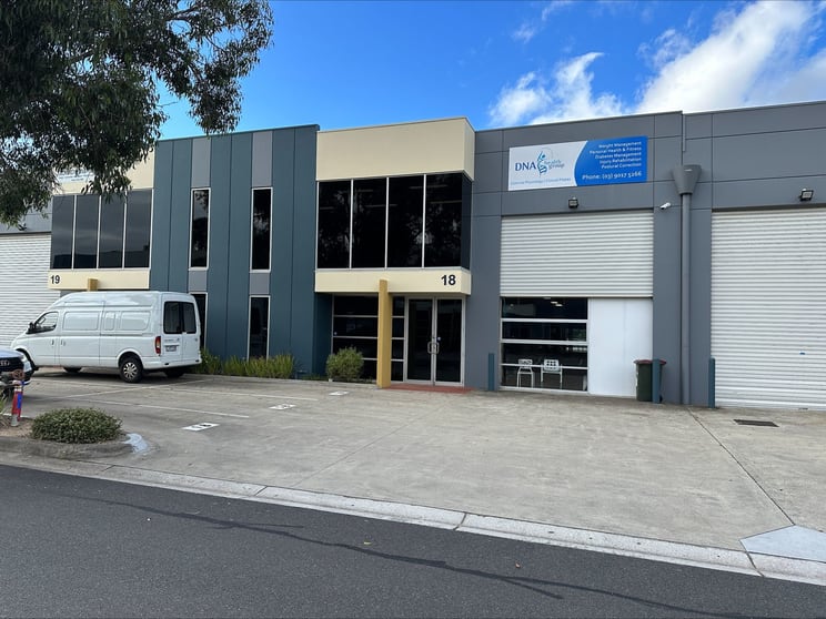 Click to view all images 18/140-148 Chesterville Road Moorabbin VIC 3189 - Image 2
