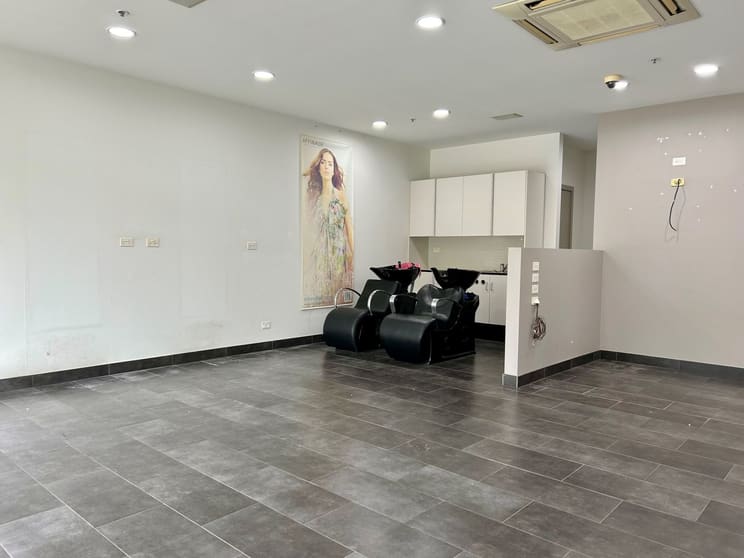 Click to view all images 62/12 Crefden Street Maidstone VIC 3012 - Image 3