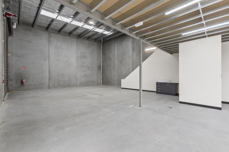 Click to view all images Warehouse 7, 17-49 Douro Street North Geelong VIC 3215 - Image 3