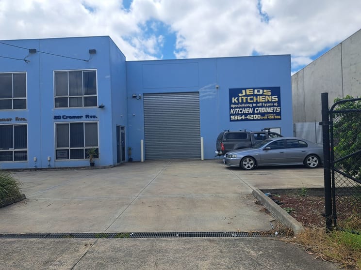 Click to view all images 20 Cromer Avenue Sunshine North VIC 3020 - Image 1