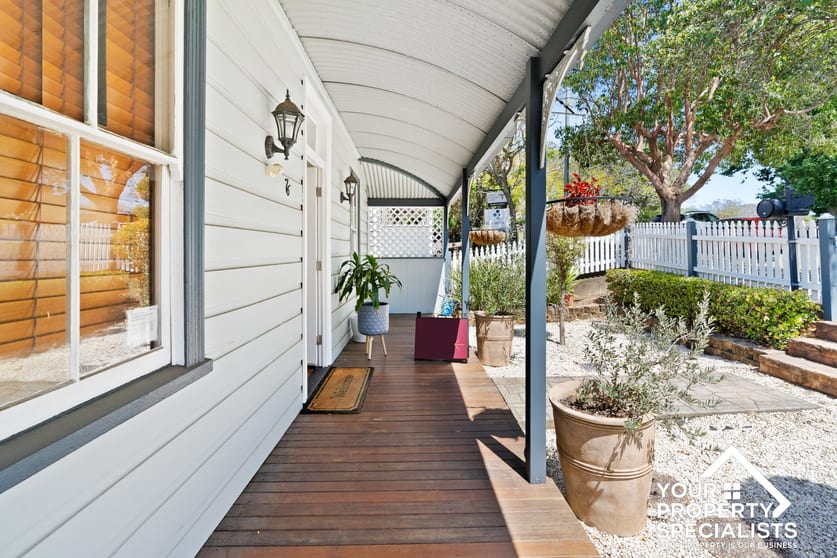 Click to view all images 76 John Street Camden NSW 2570 - Image 2