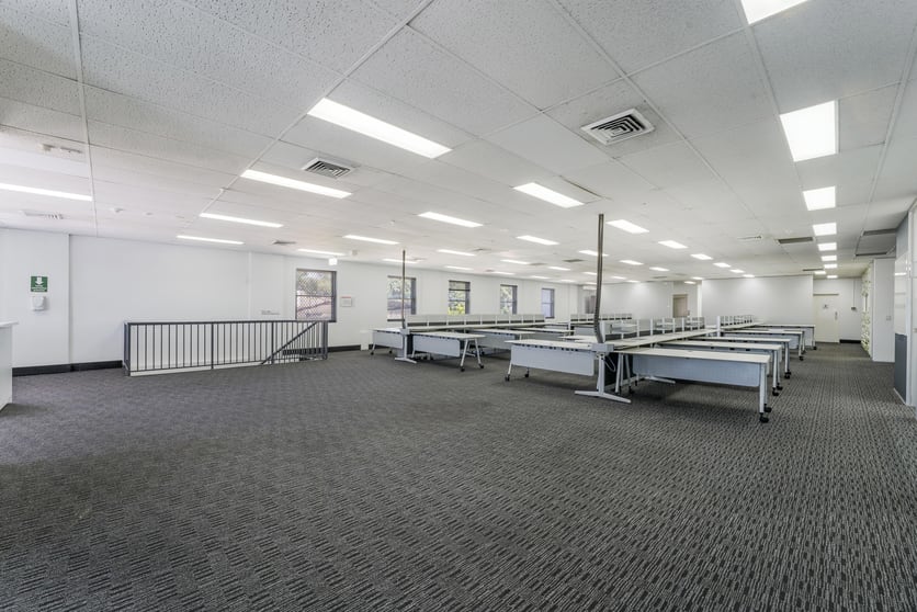 Click to view all images 5 Allman Street Campbelltown NSW 2560 - Image 2