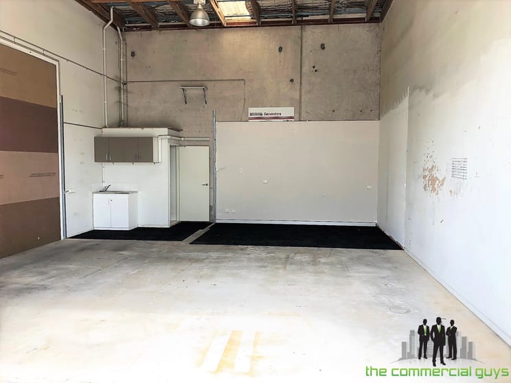 Click to view all images 11/22-26 Cessna Dr Caboolture QLD 4510 - Image 2