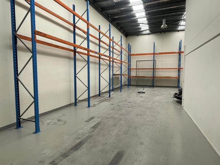 Click to view all images 16/280 New Line Road Dural NSW 2158 - Image 2