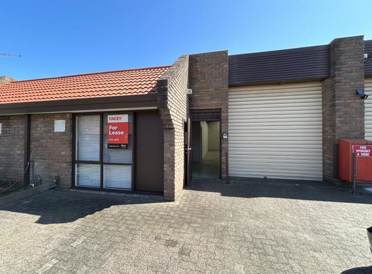 Click to view all images Unit 7/112-114 Hammond Road Dandenong VIC 3175 - Image 1