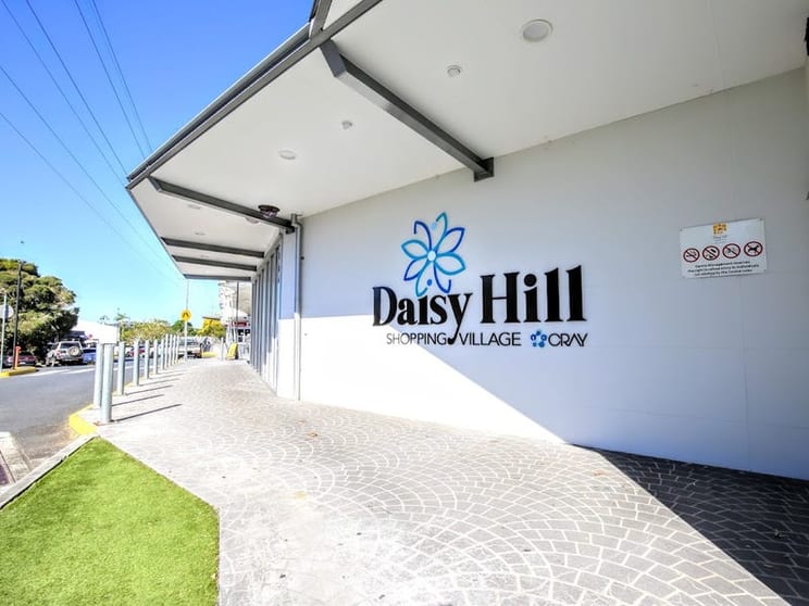 Click to view all images 3/3 Cupania Street Daisy Hill QLD 4127 - Image 2