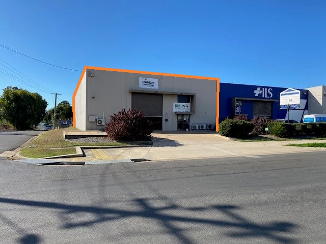 Click to view all images 1/5 Scotland Street Bundaberg East QLD 4670 - Image 1