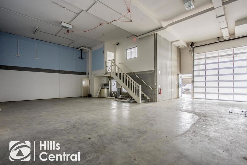 Click to view all images 42/7 Hoyle Avenue Castle Hill NSW 2154 - Image 2