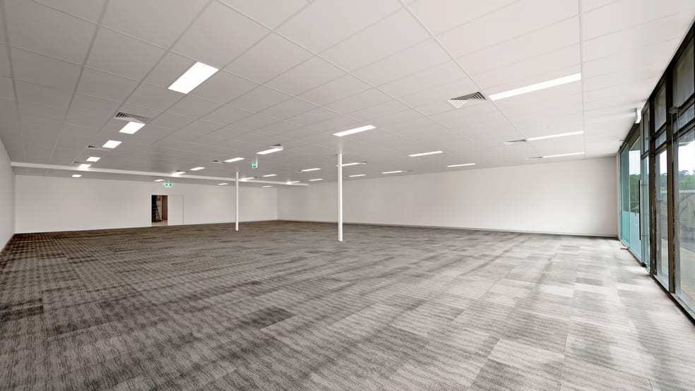 Click to view all images 4/25 Dundas Court Phillip ACT 2606 - Image 2