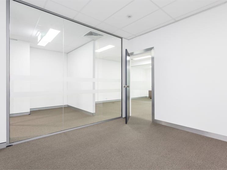 Click to view all images 2.22/4 Columbia Court Norwest NSW 2153 - Image 2