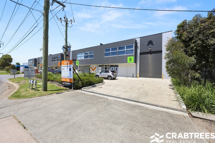Click to view all images 5/28-36 Japaddy Street Mordialloc VIC 3195 - Image 1